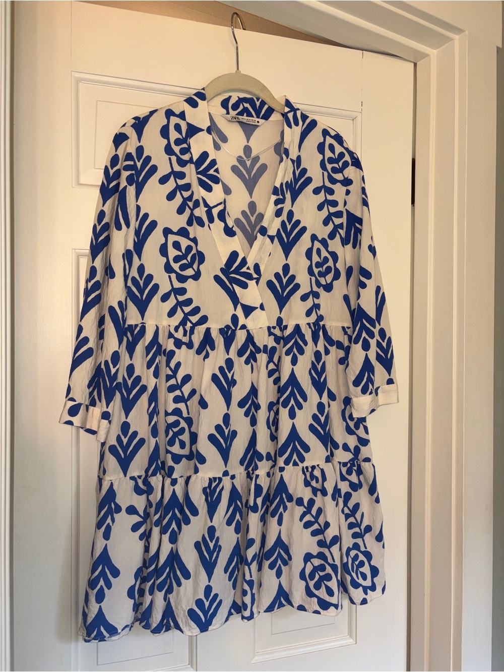 Zara Blue & White Floral Print V-Neck Dress